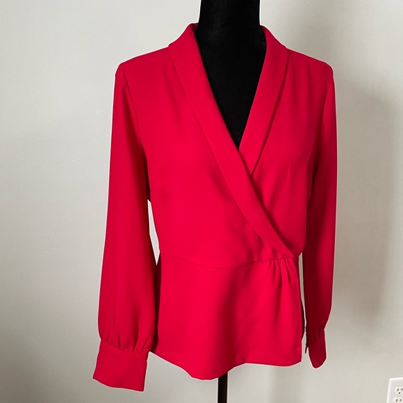 J CREW Drapey Faux-Wrap Top in 365 Crepe 10T - Picture 5 of 11